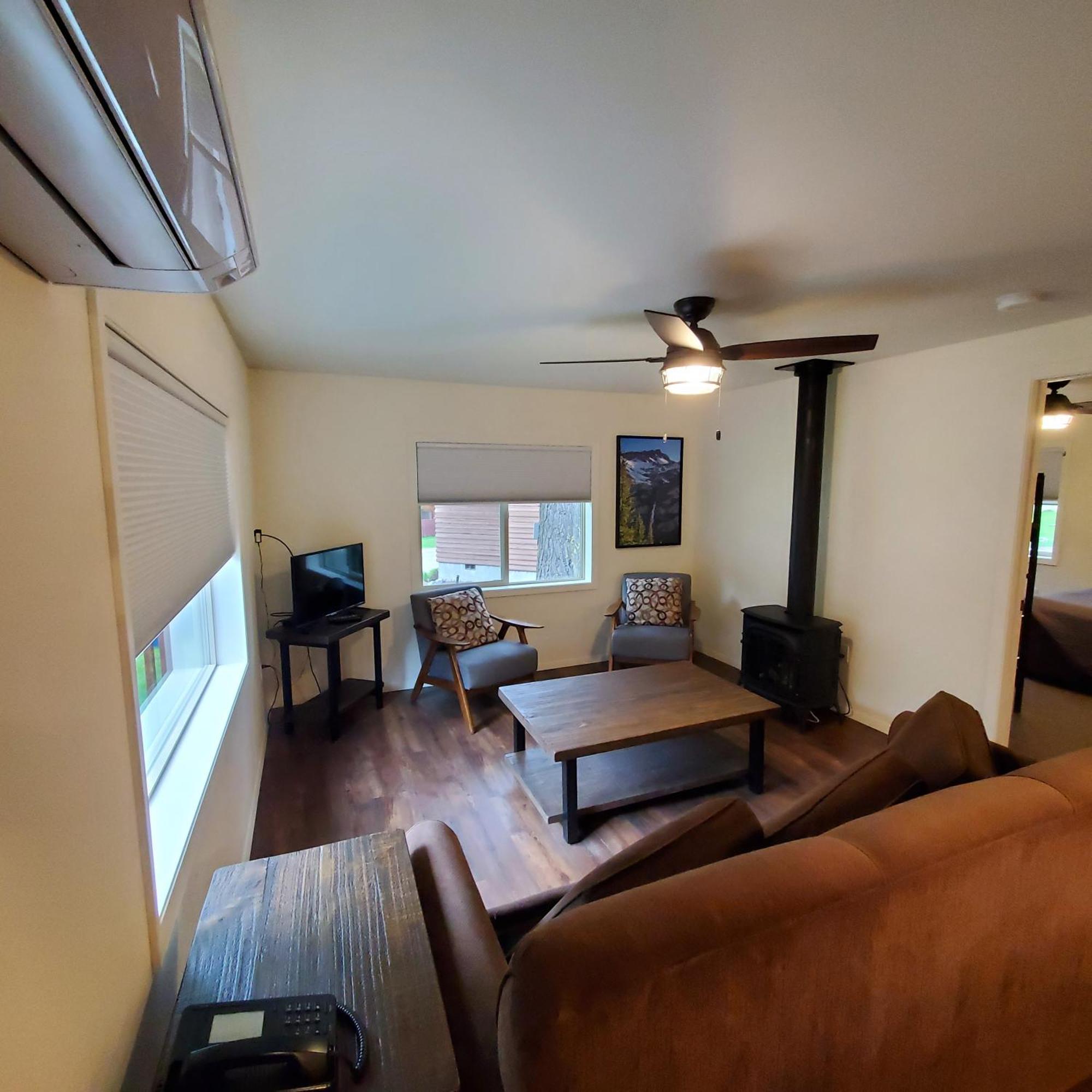 Eagle Cap Chalets Joseph Экстерьер фото