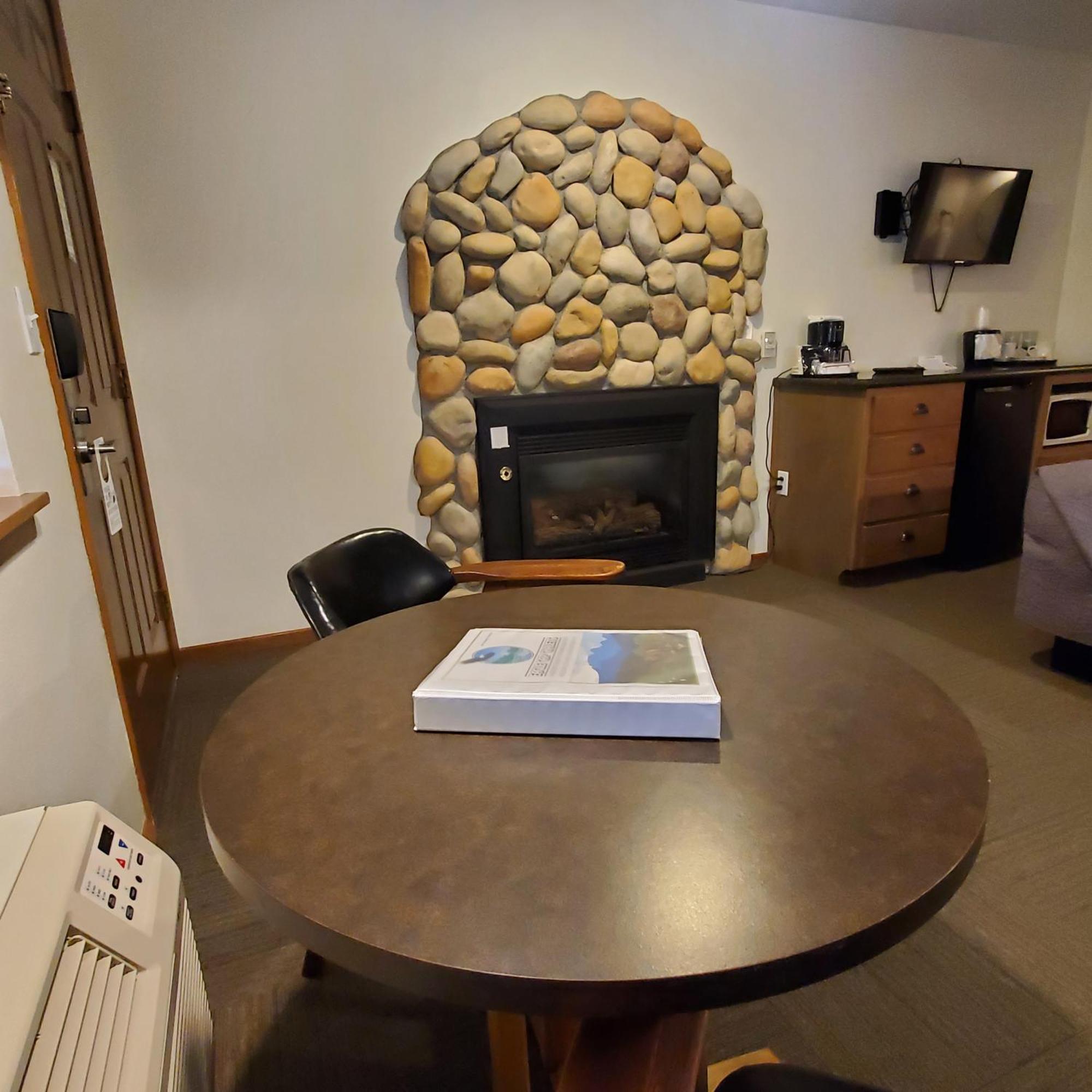 Eagle Cap Chalets Joseph Экстерьер фото